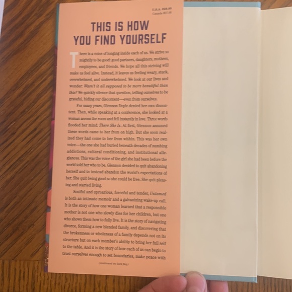 Untamed - Glennon Doyle  (books) - Picture 2 of 3